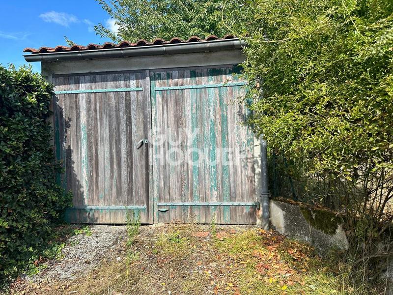 Terrain constructible - 876 m²