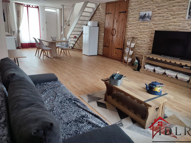 Maison - 144 m² - 7 pièces