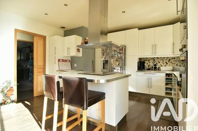 Maison - 117 m² - 5 pièces