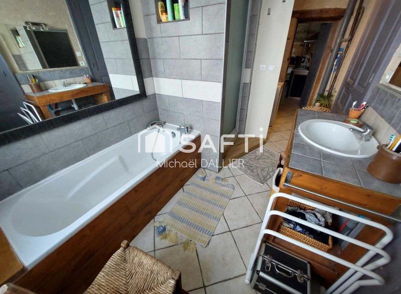 Maison - 156 m² - 5 pièces