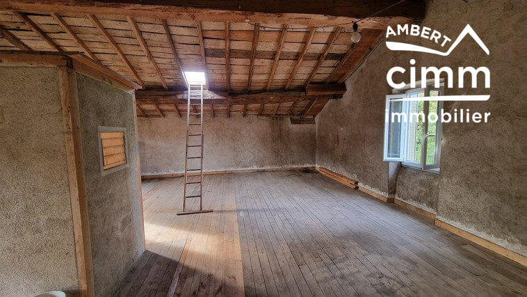 Maison - 157 m² - 8 pièces