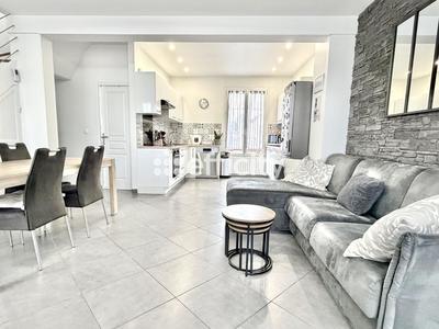 Pavillon - 80 m² - 4 pièces