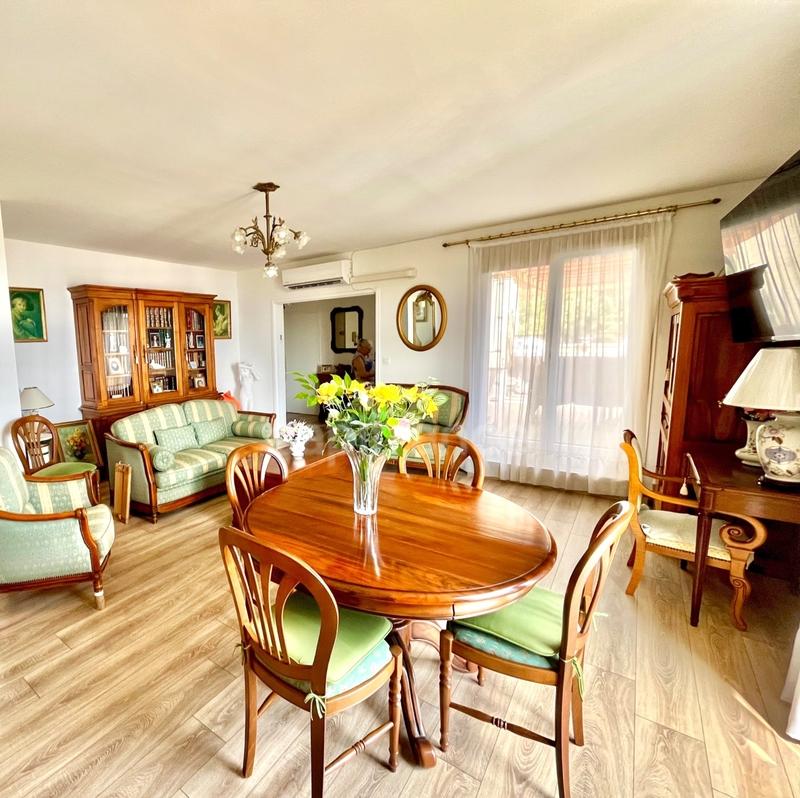 Appartement - 73 m² - 3 pièces