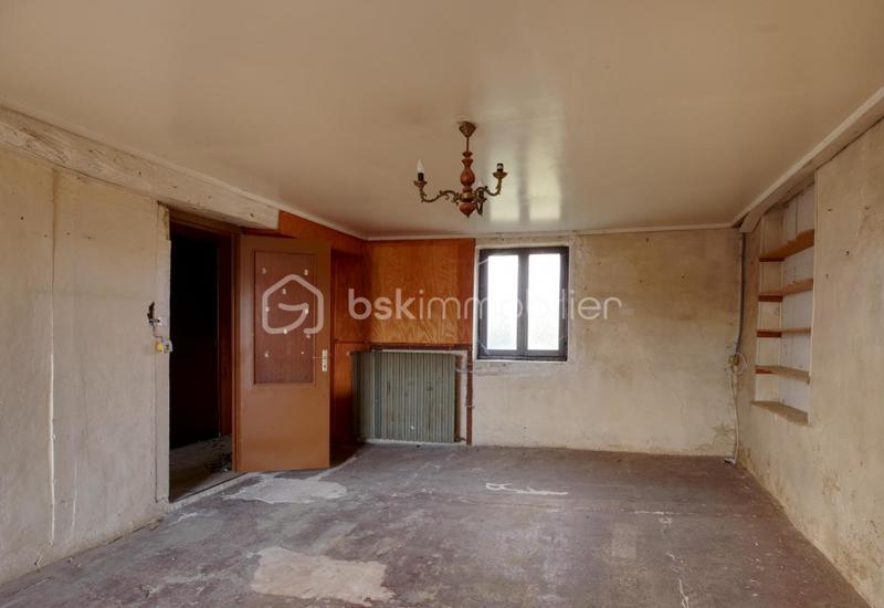 Maison traditionnelle - 234 m² - 6 pièces