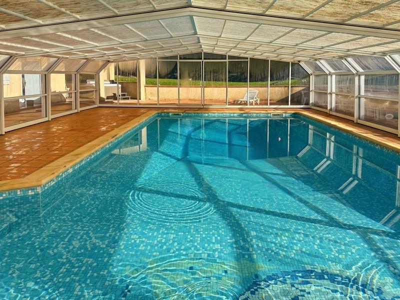 Maison - 210 m² - 6 pièces