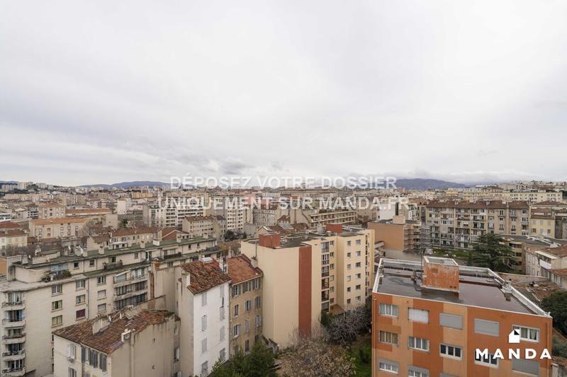 Chambre - 10 m² - 4 pièces