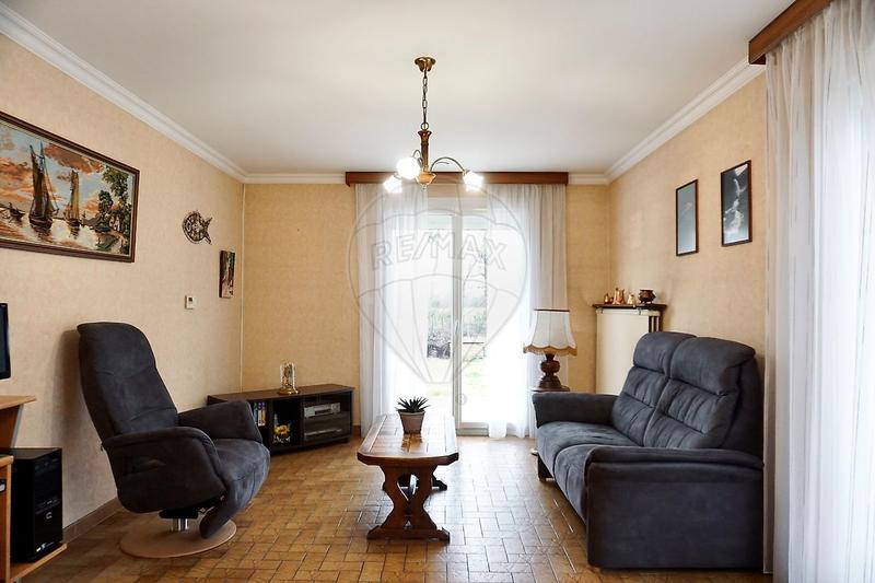 Maison - 95 m² - 4 pièces
