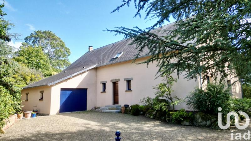 Maison - 257 m² - 8 pièces