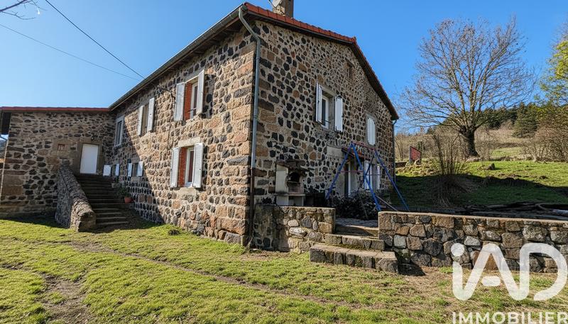 Maison de campagne - 261 m² - 7 pièces