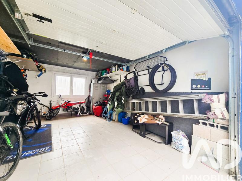 Maison - 91 m² - 5 pièces