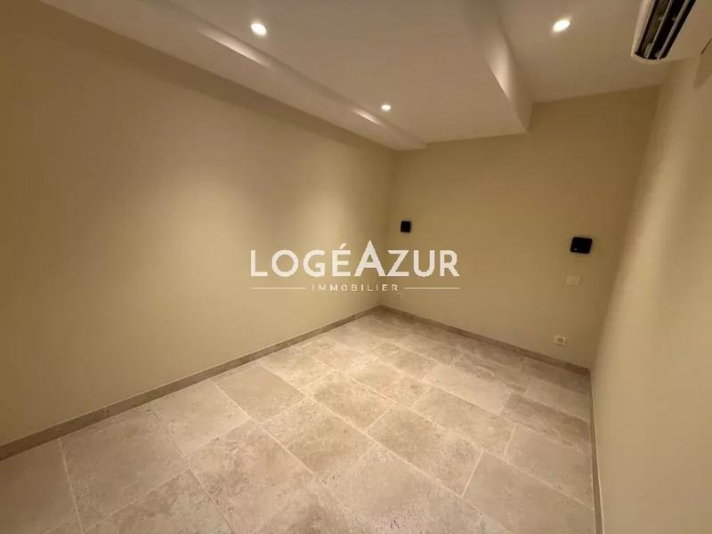 Appartement - 106 m² - 5 pièces