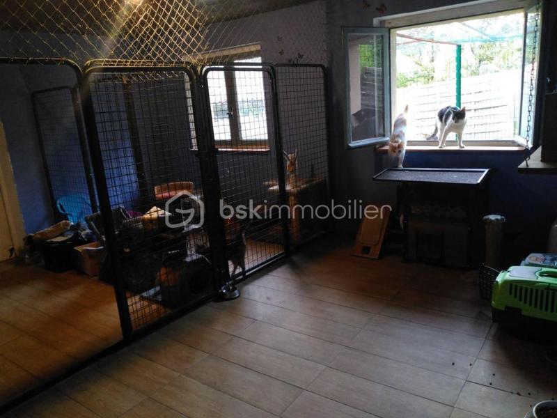 Corps de ferme - 81 m² - 2 pièces