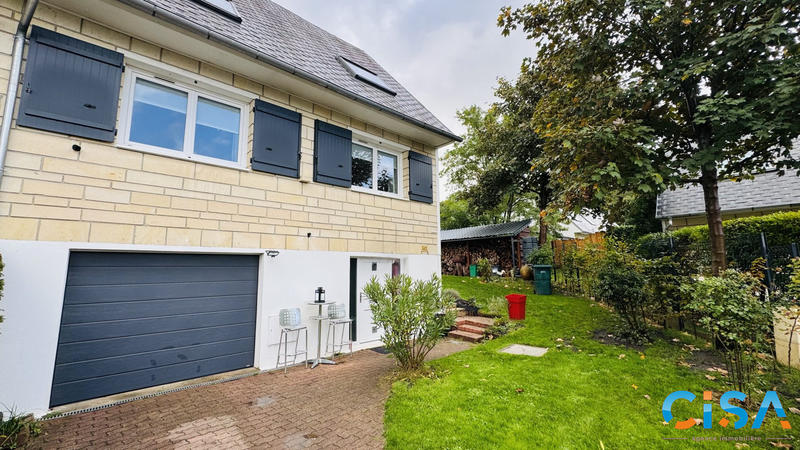 Maison - 111 m² - 5 pièces