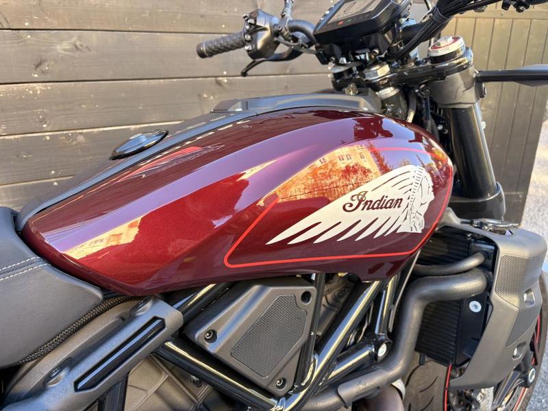 Indian Ftr 1200 s Maroon Metallic