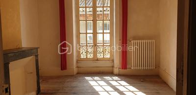 Maison ancienne - 330 m² - 15 pièces