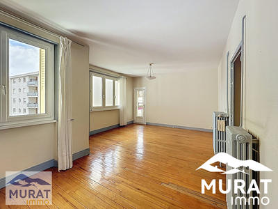 Appartement - 81 m² - 5 pièces