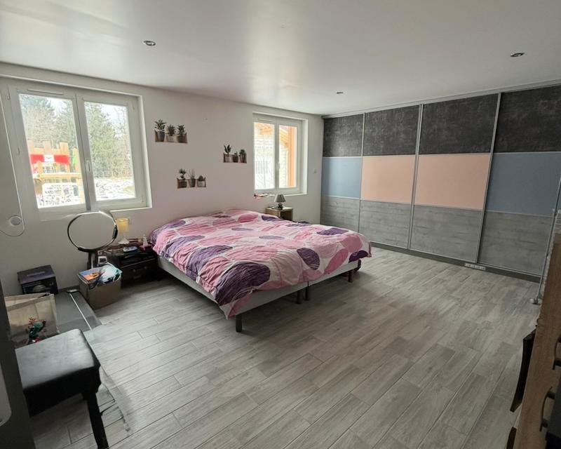 Maison - 209 m² - 7 pièces