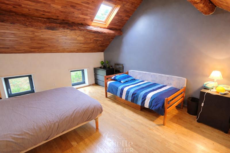 Maison - 190 m² - 9 pièces