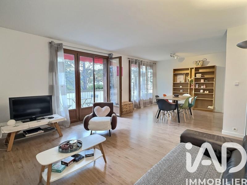 Appartement - 89 m² - 5 pièces