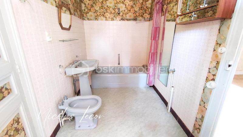 Maison - 150 m² - 7 pièces