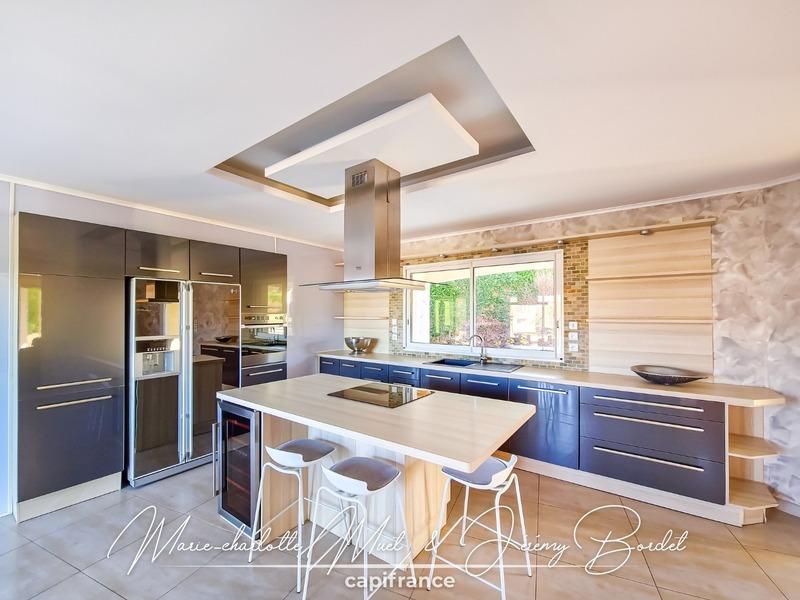 Maison - 135 m² - 4 pièces