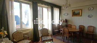 Appartement - 109 m² - 5 pièces