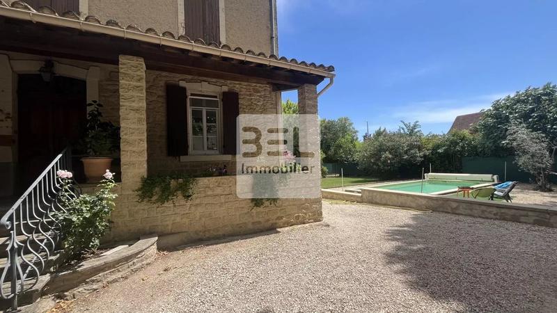 Maison bourgeoise - 181 m² - 8 pièces