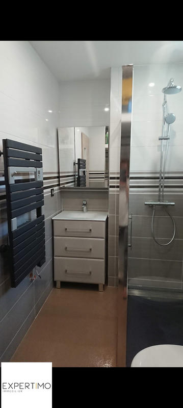 Appartement - 60 m² - 4 pièces