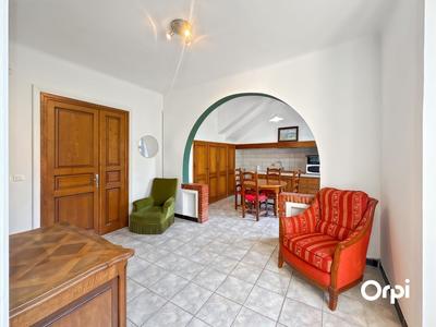 Maison de ville - 194 m² - 7 pièces