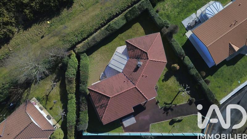 Maison - 108 m² - 4 pièces