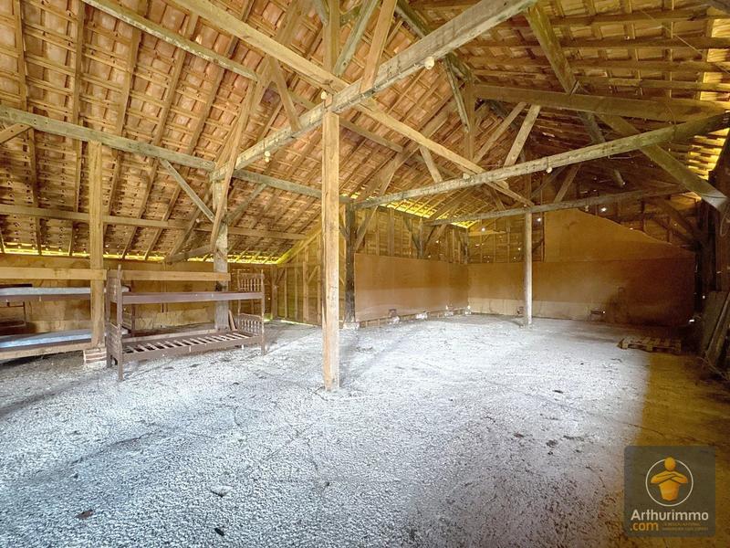 Maison - 280 m² - 1 pièce