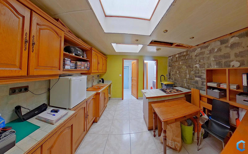 Maison - 95 m² - 5 pièces