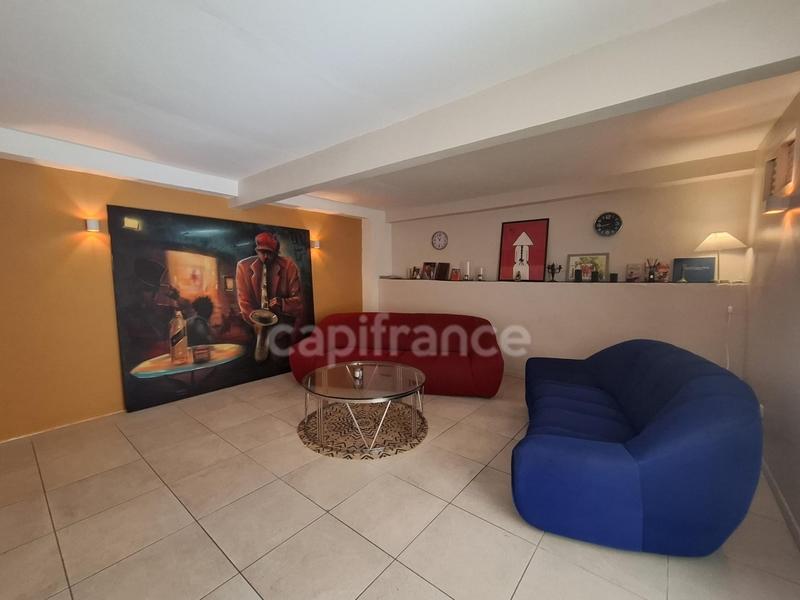 Maison - 145 m² - 6 pièces