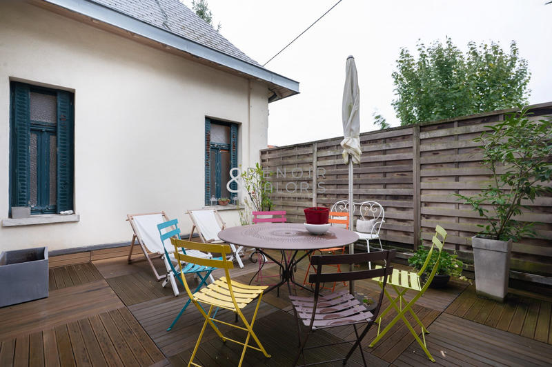 Appartement - 213 m² - 8 pièces