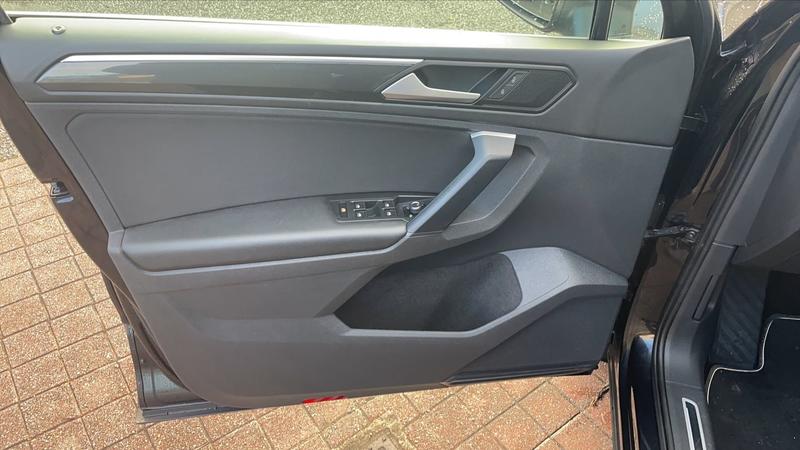 Volkswagen Tiguan II 2.0 Tdi 150 Dsg7 Carat