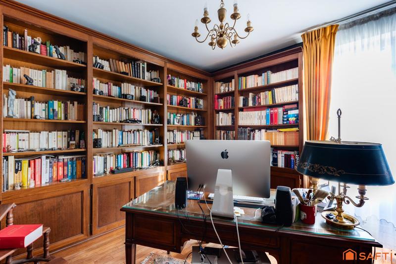 Villa - 269 m² - 12 pièces