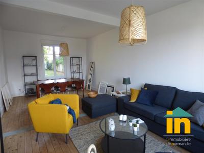 Maison de ville - 73 m² - 4 pièces