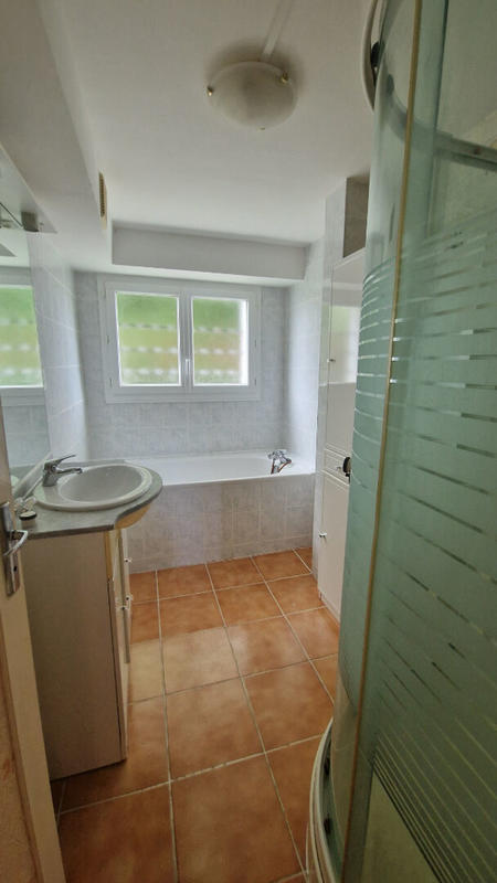 Maison - 188 m² - 10 pièces