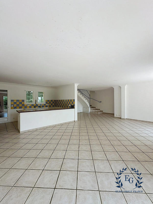 Villa - 120 m² - 5 pièces