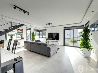 Villa - 135 m² - 5 pièces