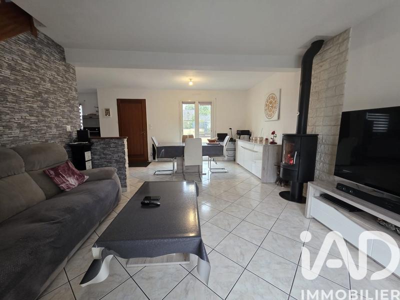 Maison - 95 m² - 5 pièces
