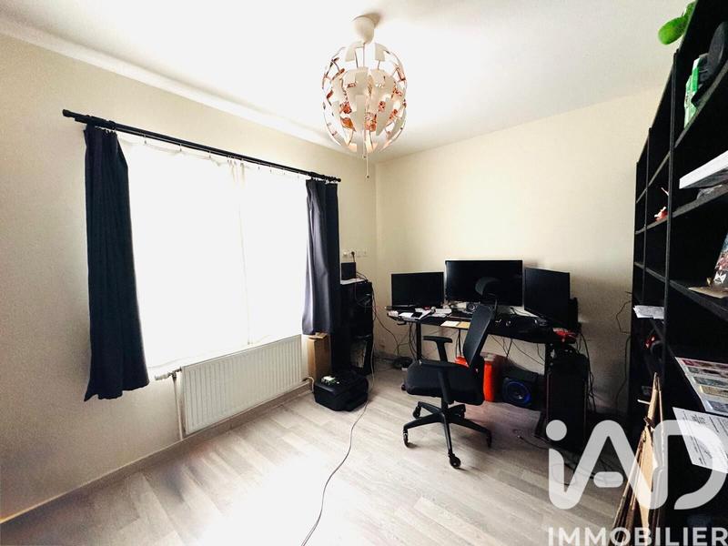 Maison - 90 m² - 5 pièces