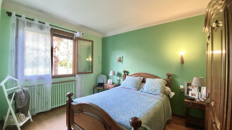 Maison - 265 m² - 11 pièces