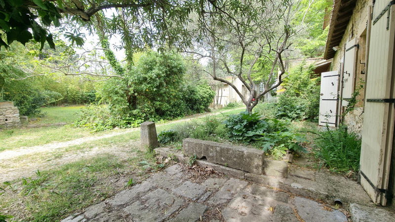 Propriété - 281 m² - 1 pièce