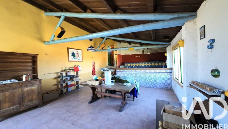 Maison - 210 m² - 5 pièces