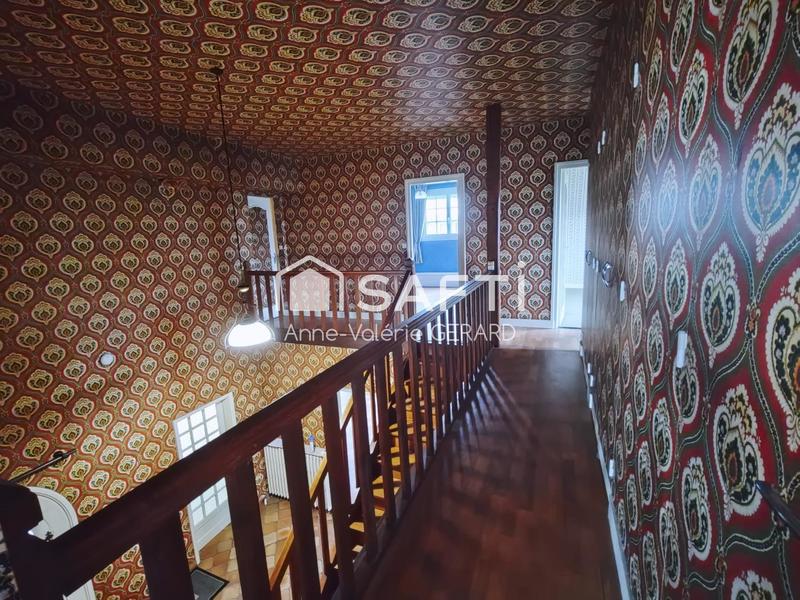 Maison - 185 m² - 6 pièces