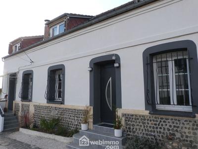 Maison - 83 m² - 4 pièces