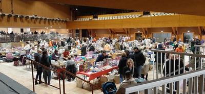 Bourse aux jouets cd dvd livres decoration