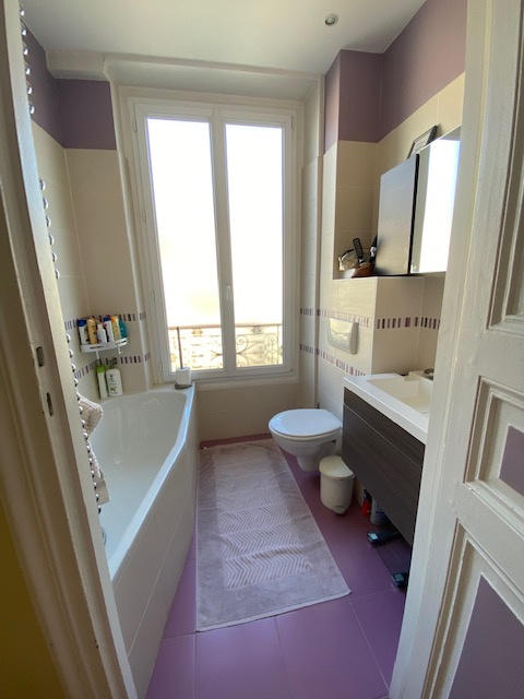 Maison - 216 m² - 7 pièces