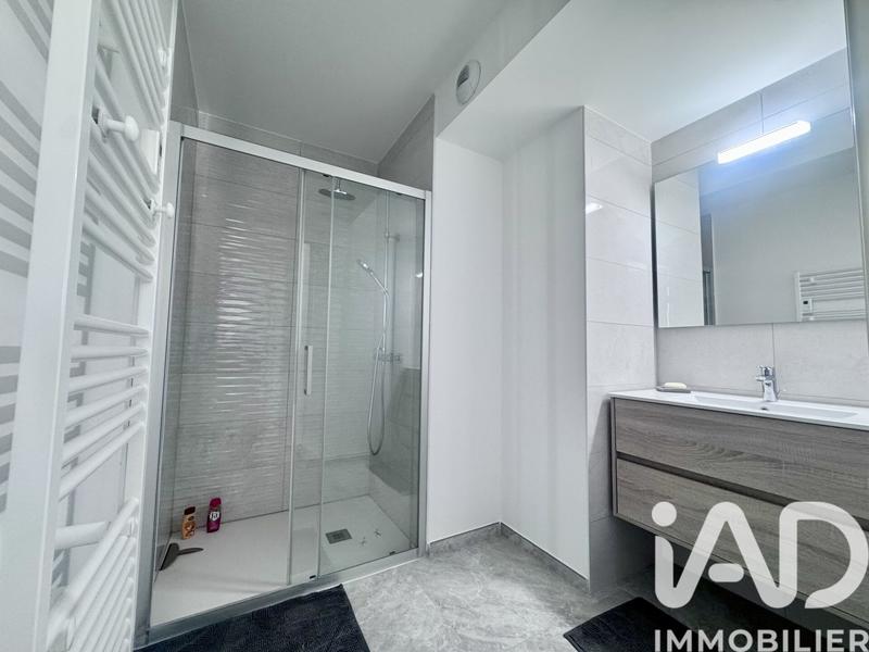 Appartement - 98 m² - 3 pièces